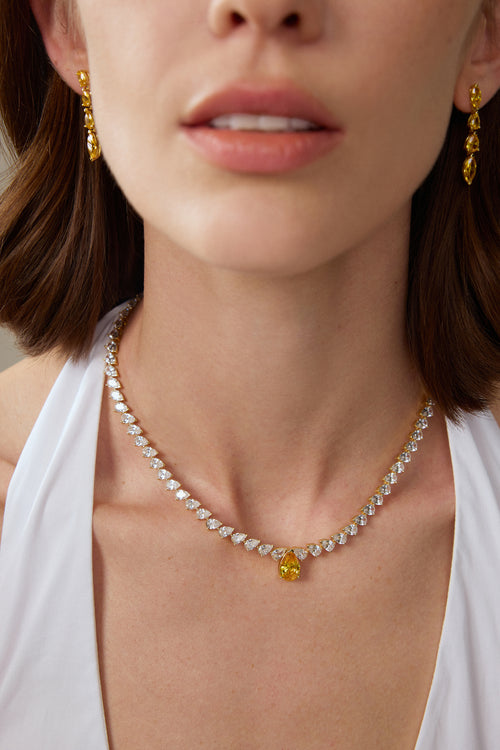 34,00 ct Labordiamant-Collier im Tropfenschliff