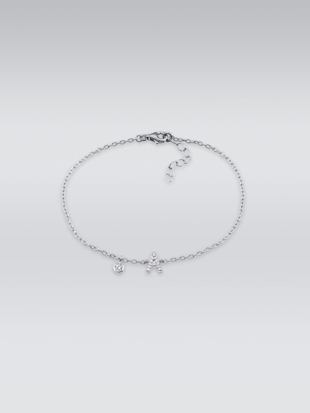 Buchstaben-Charm-Armband