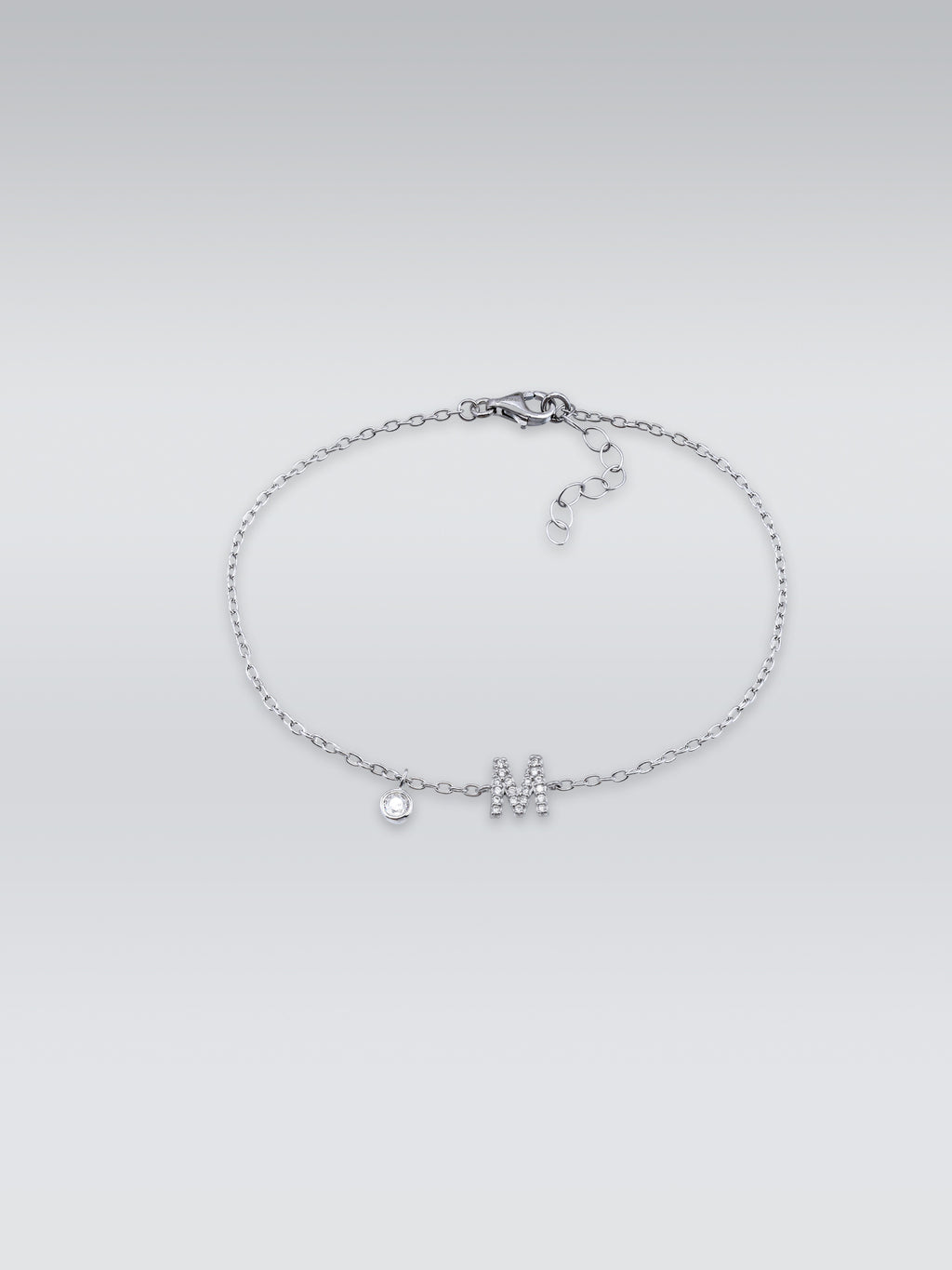 Buchstaben-Charm-Armband