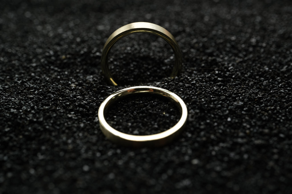 Trauring Paar aus 14k Gold in Satin Matt – handgefertigt in Deutschland