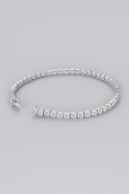color-white gold