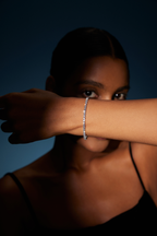 color-white gold