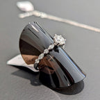 Color-White gold