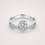 Verlobungsring mit geteilter Pavé-Ringschiene – 1,33 ct in 18K Weißgold