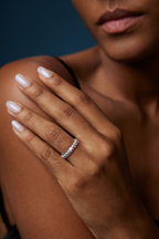 color-white gold
