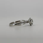 color-white gold