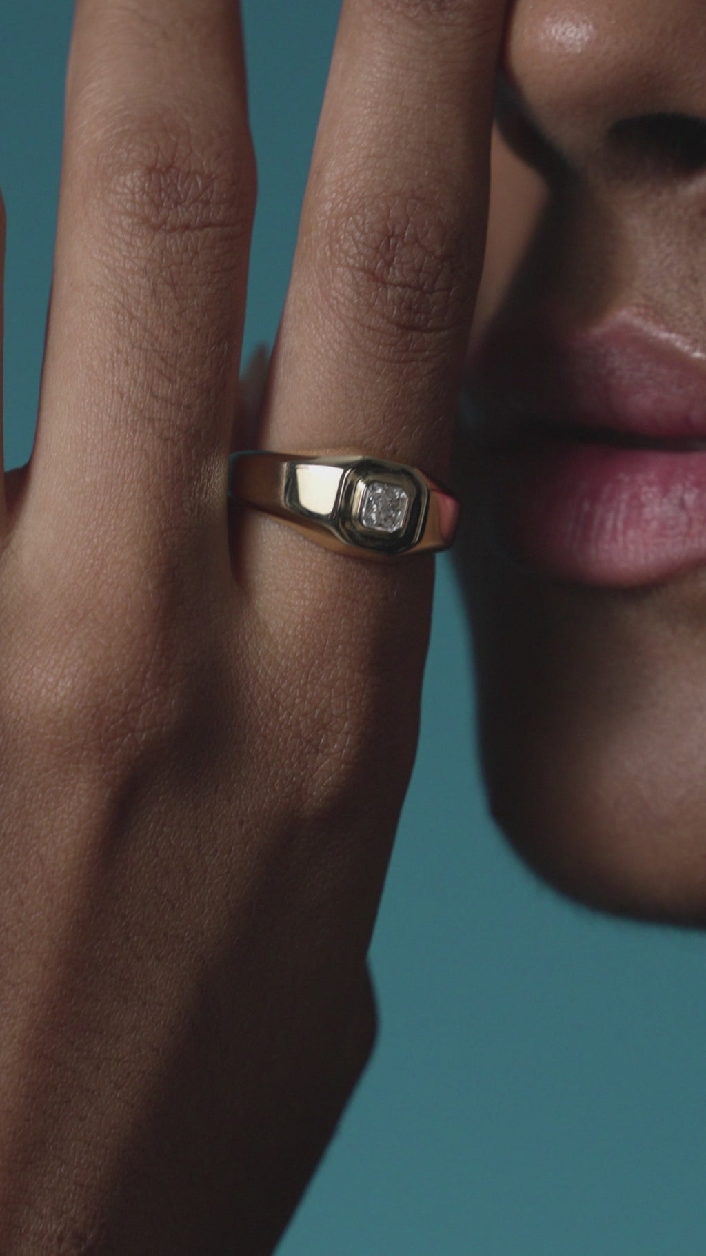 18k Yellow Gold Men’s Square-Cut Solitaire Ring with Lab Grown Diamond