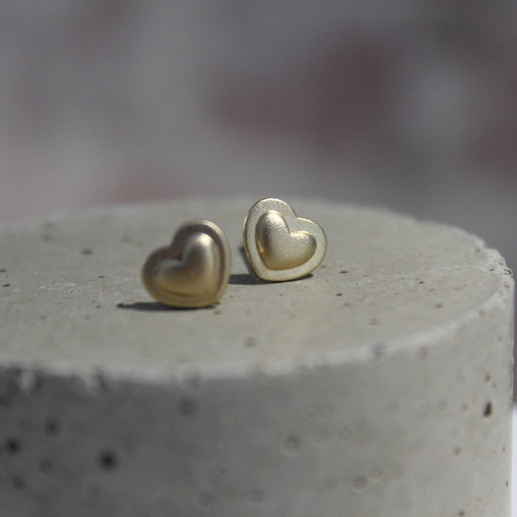 Sternvoll® Ohrstecker aus 925 Sterling Silber in Herzform (Gold) - Sternvoll Jewelry color-gold